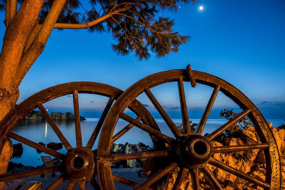 Nobelos Seaside Lodge Agios Nikolaos  Bagian luar foto